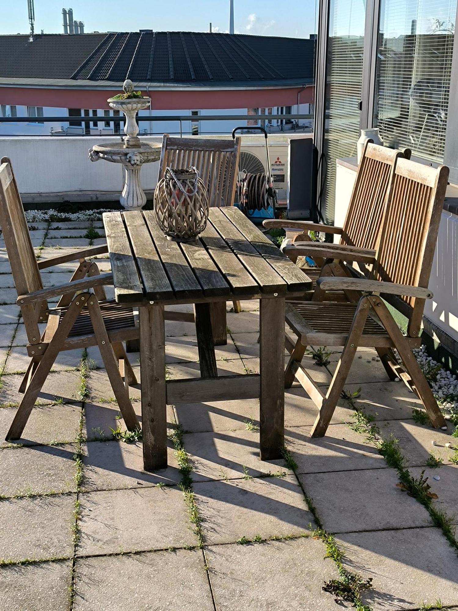 Im Herzen Von Wiesdorf- Blick Auf Das Bayer-Kreuz -Appartement Mit 2 Schlafzimmern-Fuer 3 Personen -Zentral Gelegen - Friedrich Ebert Platz 5A , 4Te Etage - Dachterrasse Und Sauna - Kaution Pflicht - Leverkusen Exterior foto